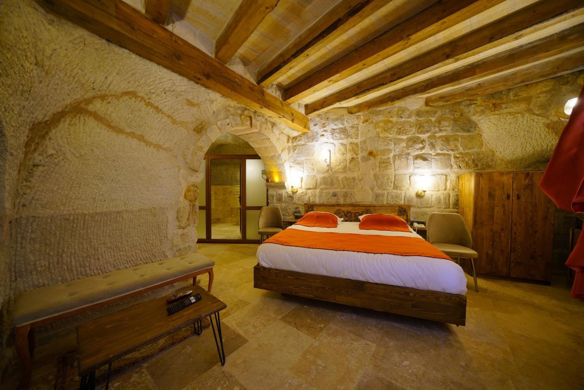 Hotel Vezir Cave 2*