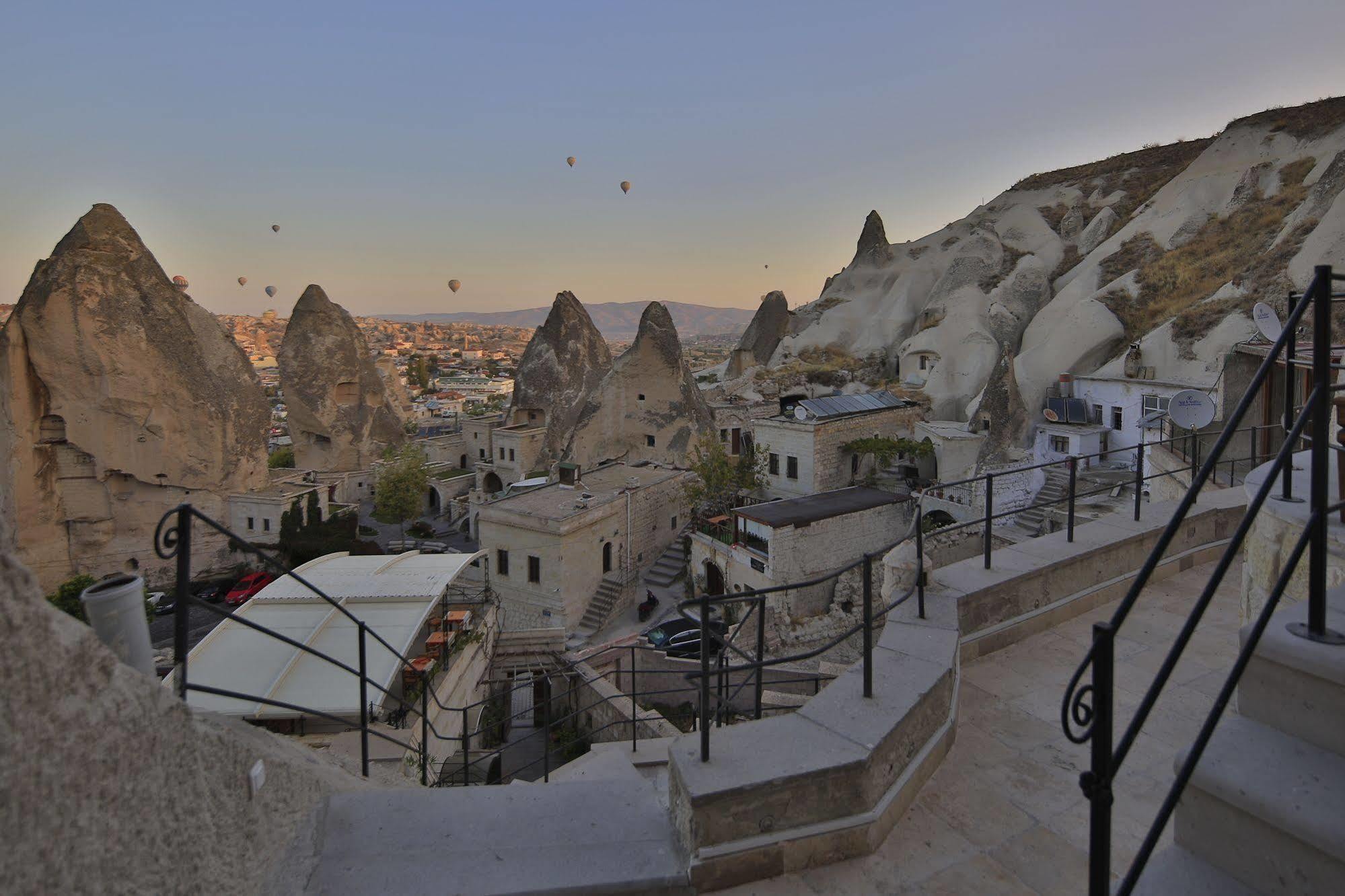 Hotel Vezir Cave 2*